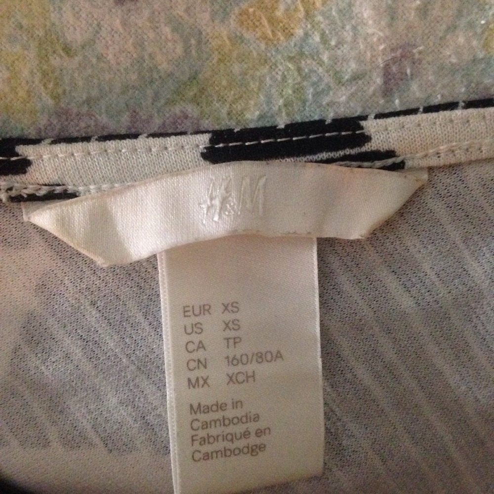H&M sleeveless pattern printed v neck dress XS - Picture 6 of 8
